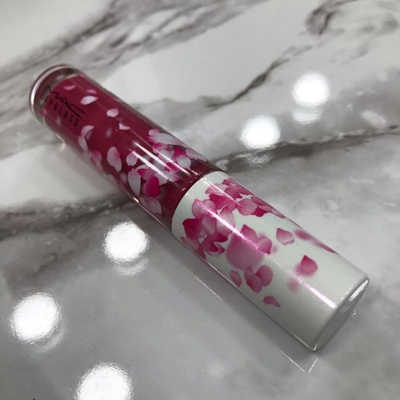 Mac Boom Boom Bloom Lipglass Cherry mochi Lipgloss - Picture 4 of 5